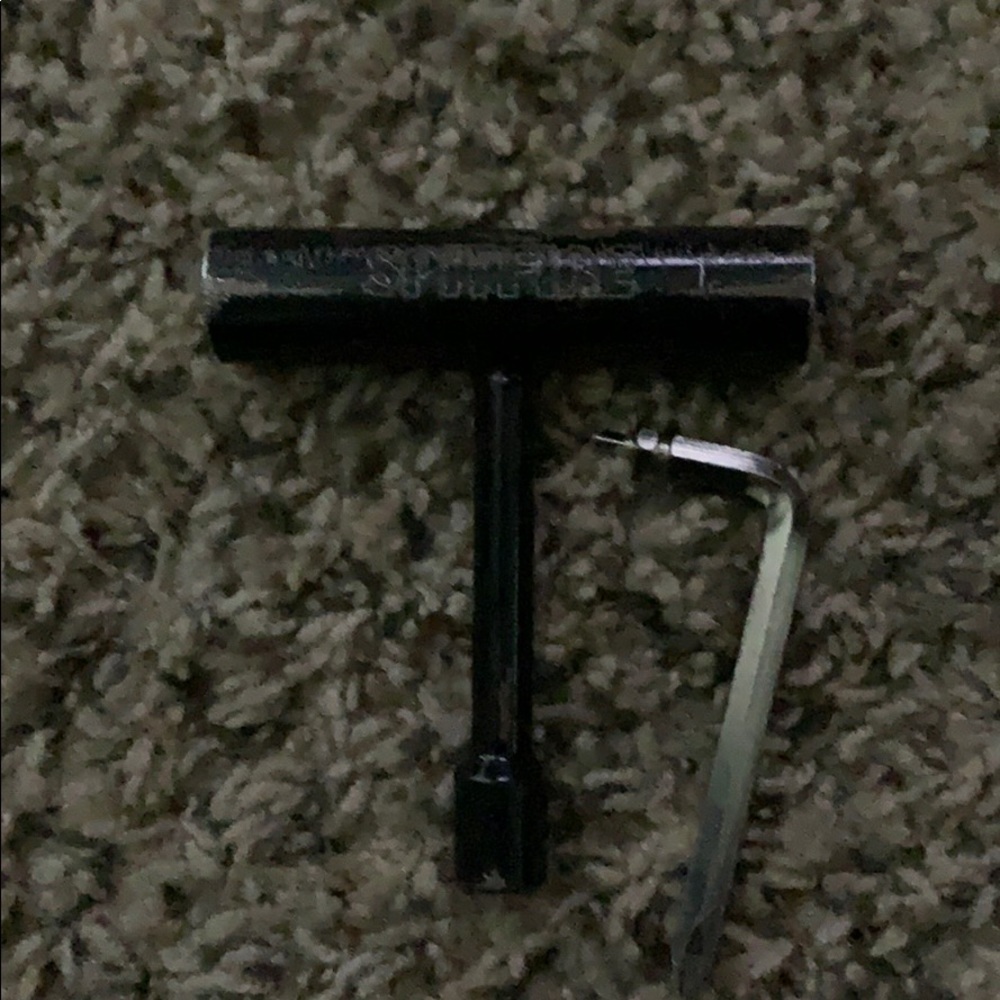 A skate tool